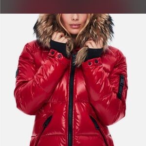 Red Faux-Fur Trim Puffer Jacket - Women